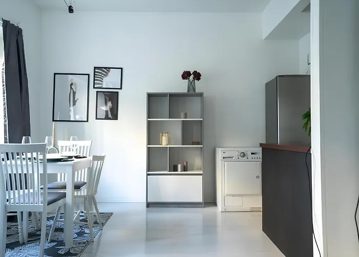 Apartment Stylish Studio At The Heart Of Helsinki