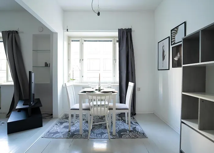 Apartment Stylish Studio At The Heart Of Helsinki