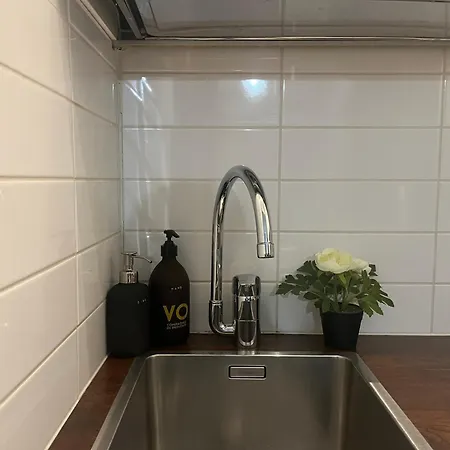 Stylish Studio At The Heart Of هلسنكي